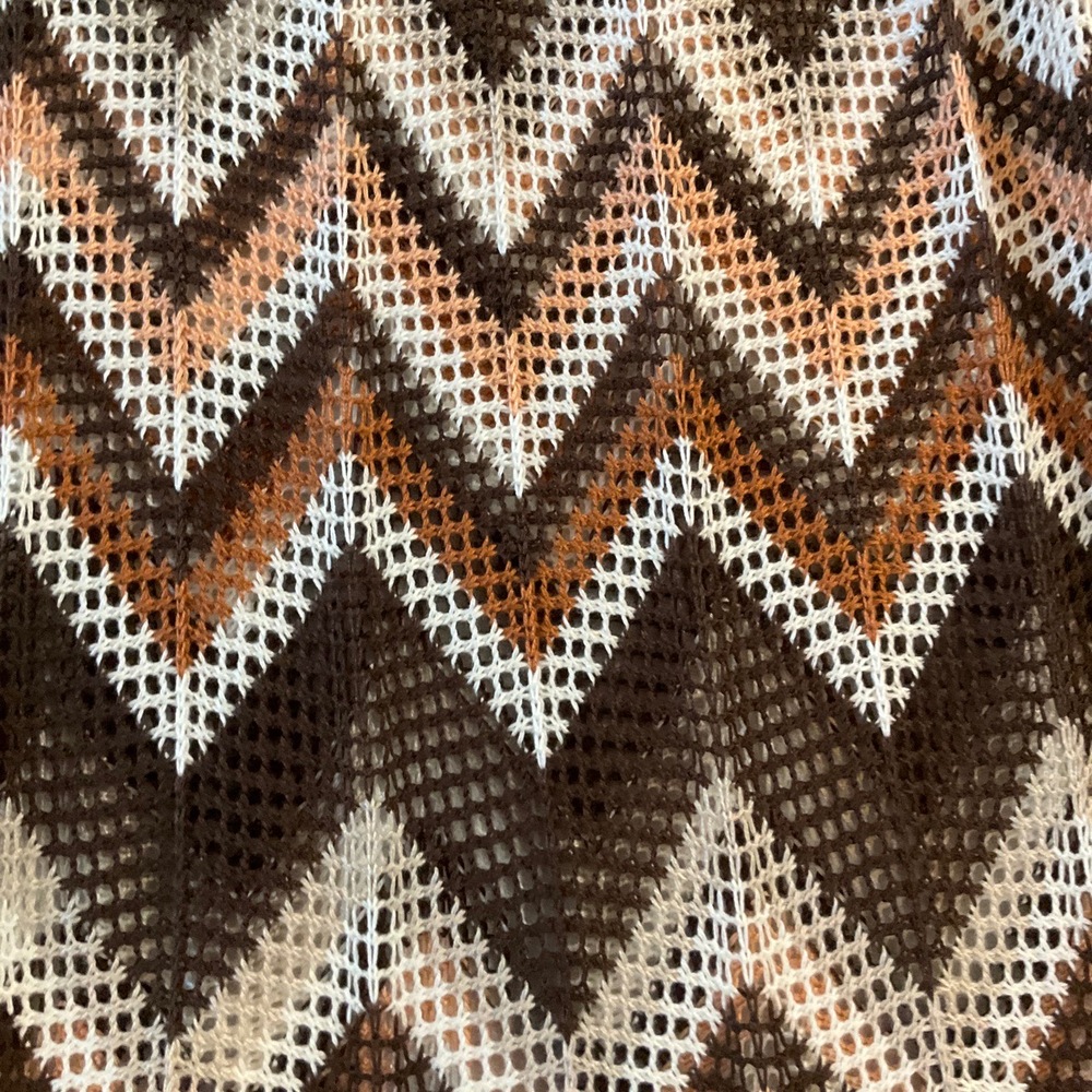 NWT Almost Famous Brown Crochet Chevron Pattern Fringe Hem Boho Cover Dress 1X - Picture 6 of 9